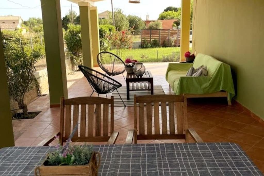 Mnf Country House Agios Georgios  Esterno foto